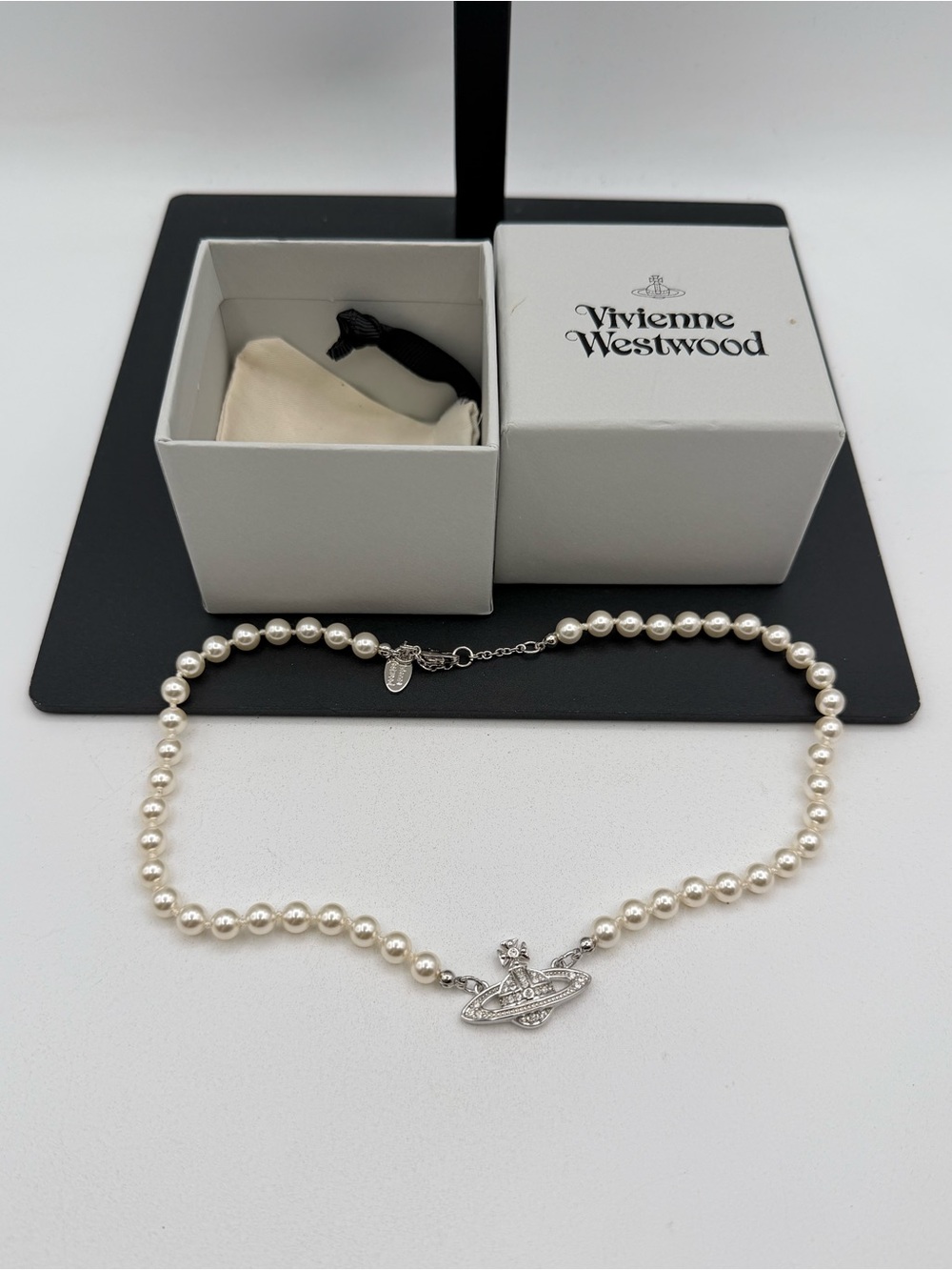 Vivienne Westwood Orb Pearl Neckalce
